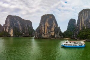 Ha Long Bay Six Hours Trip Kayaking & Swimming on Beach - Boarding at Tuan Chau Harbor: Lunch, Safety, and a Real Game Plan