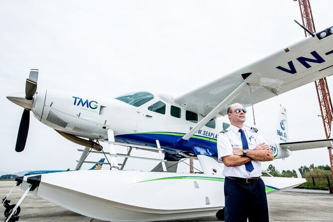 Halong Bay Sightseeing with Seaplane 25 Minutes on the Sky - The Air Route Over Hạ Long Bay: Dau Be, Cong Do, and Bo Hon